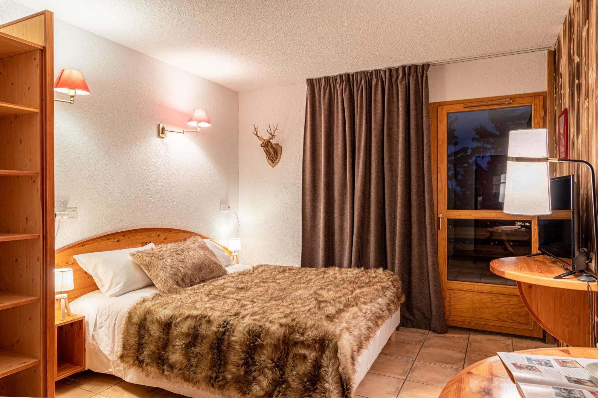 Sunweb Hotel L'Ecrin Des Neiges La Joue du Loup Buitenkant foto